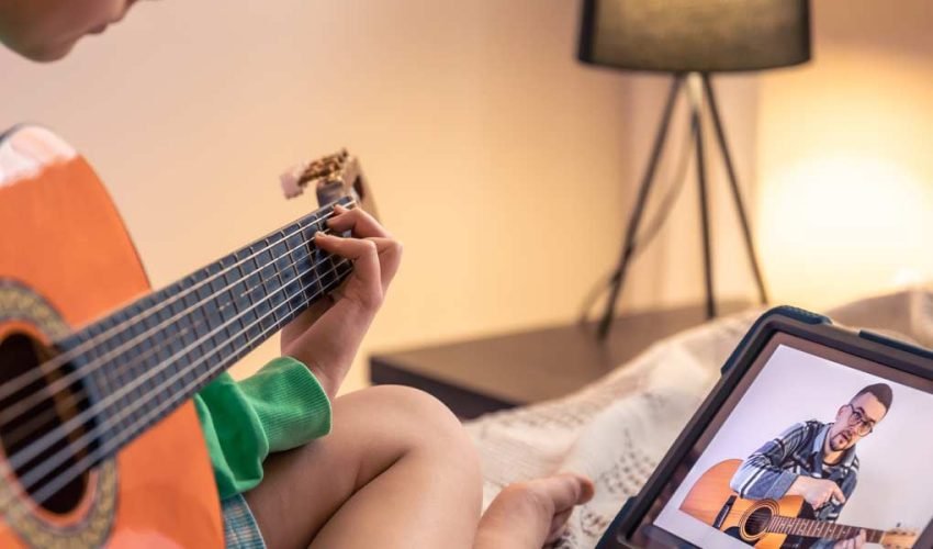 Free-Guitar-Course